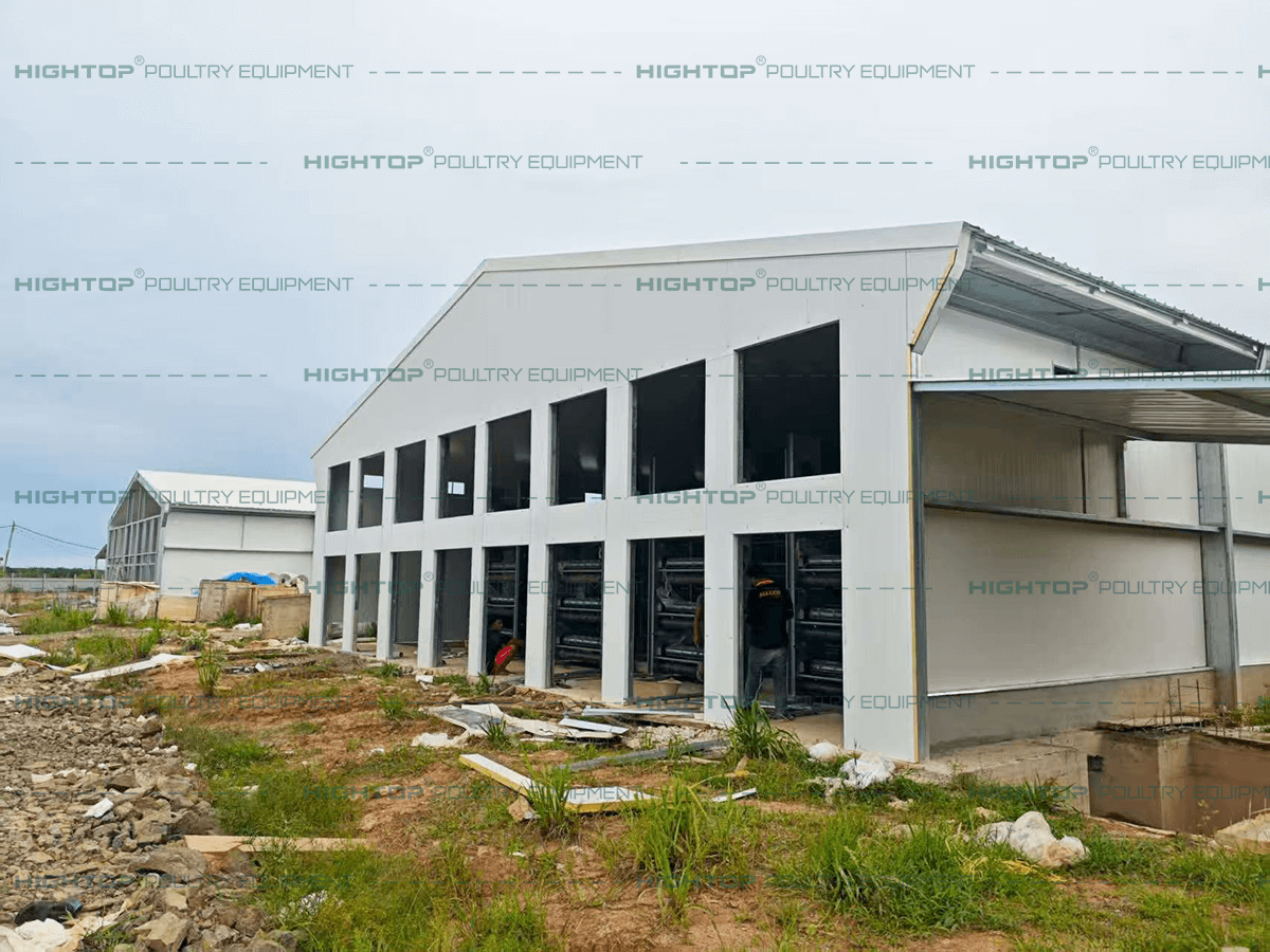 Enclosed steel structure water curtain