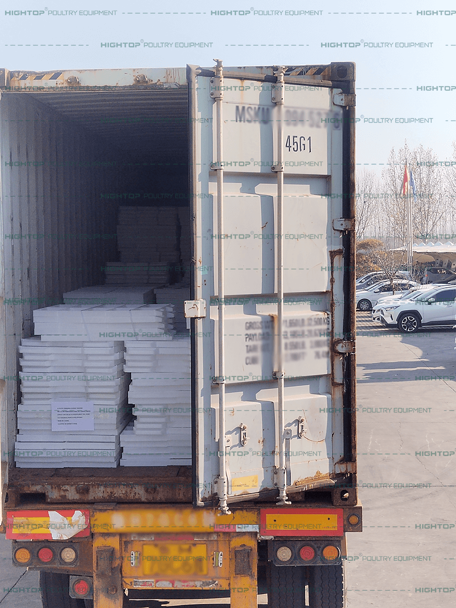 Pull-out loading container