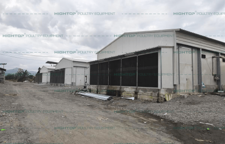 External cooling pad system for the steel-structure poultry house